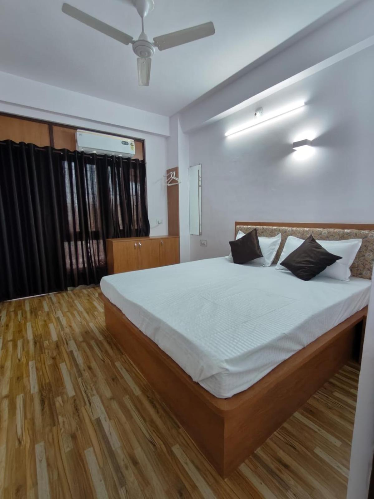 Rk Homestay Udaipur Ngoại thất bức ảnh